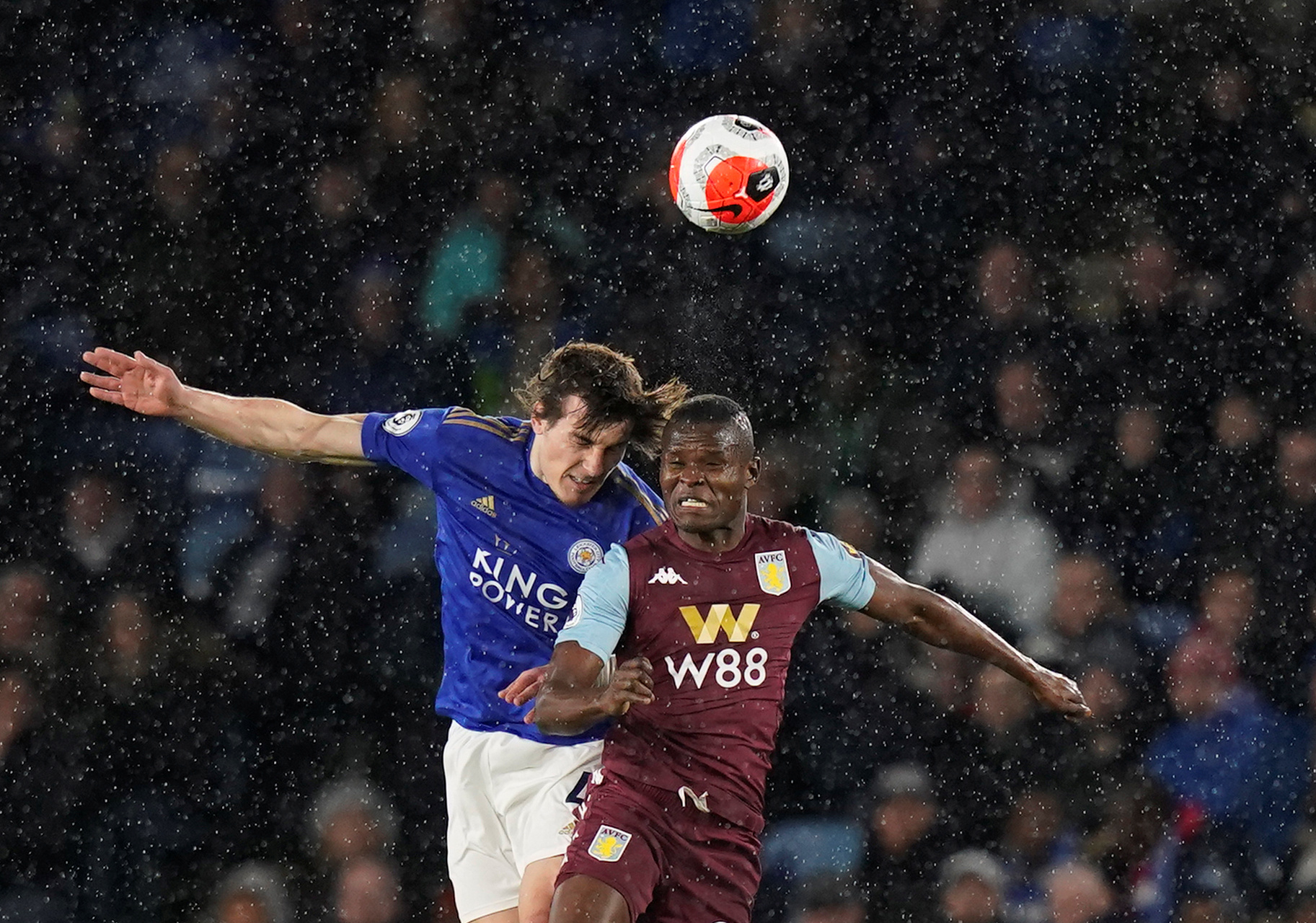 间里暂停播 间里暂停播