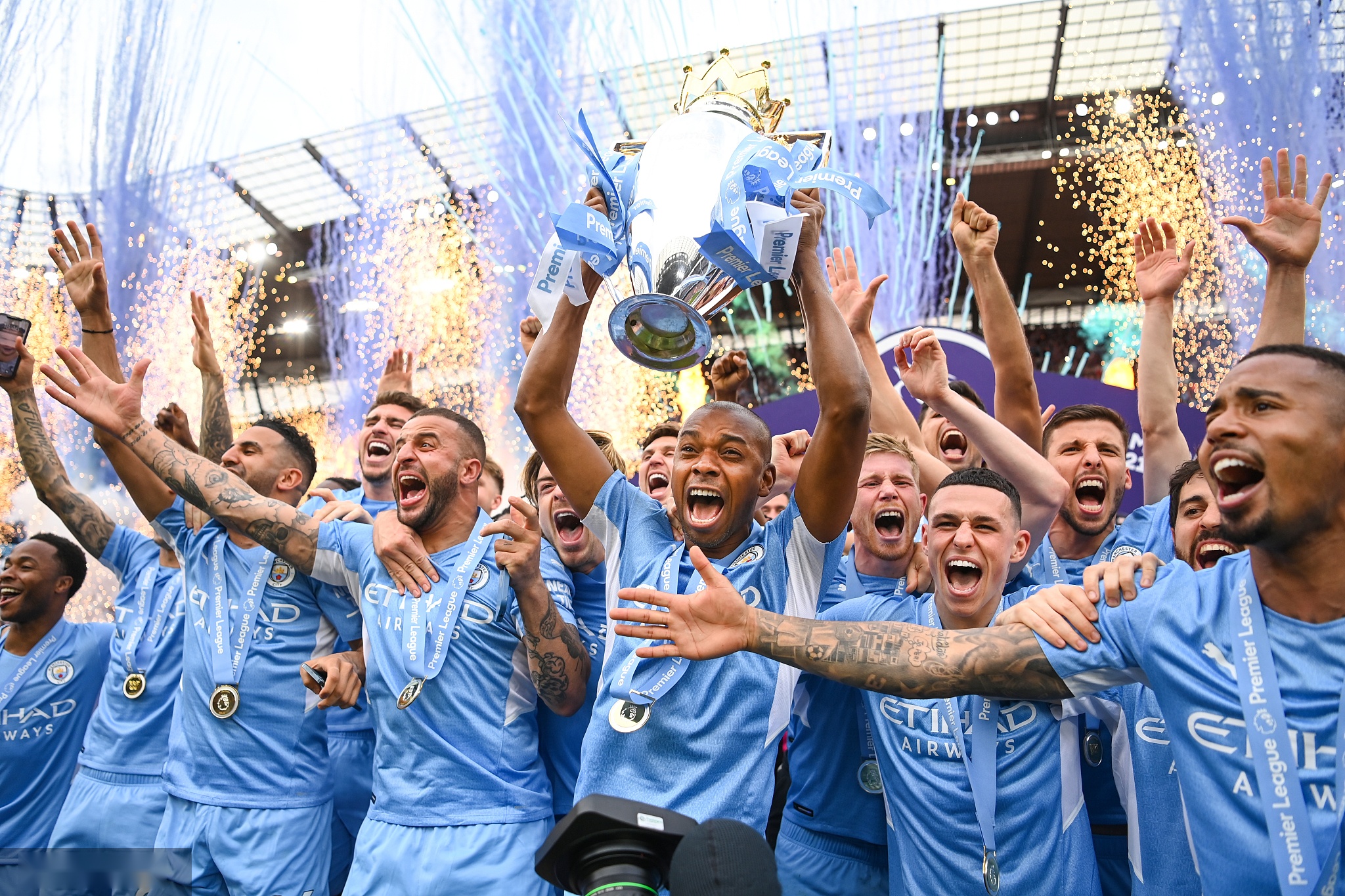 断皇马的两 断皇马的两