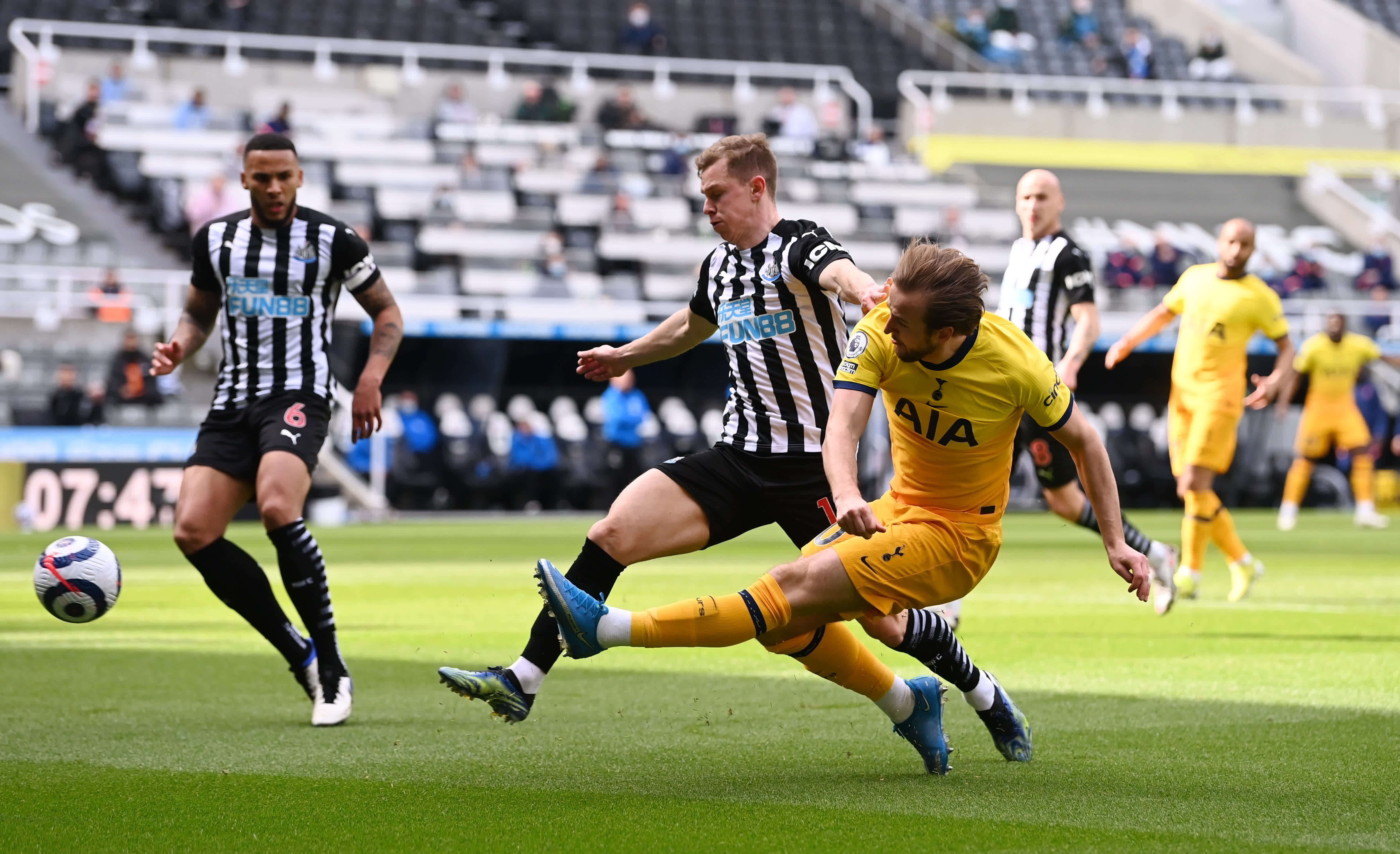 更是对社会 更是对社会